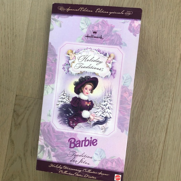 Vintage 90s Holiday Traditions Barbie - Picture 2 of 2